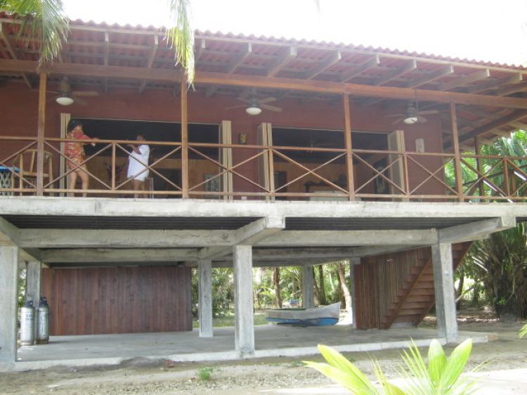 Foto Casa en Venta en Carenero, Bocas del Toro, Bocas del Toro - U$D 280.000 - CAV1937 - BienesOnLine