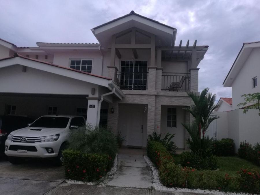 Foto Casa en Alquiler en VERSALLES, Panam - U$D 1.650 - CAA48677 - BienesOnLine