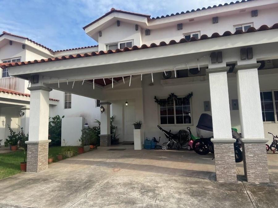 Foto Casa en Alquiler en VERSALLES, Panam - U$D 1.450 - CAA54301 - BienesOnLine