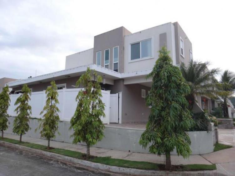 Foto Casa en Alquiler en Brisas del Golf, Ciudad de Panam, Panam - U$D 1.350 - CAA14994 - BienesOnLine