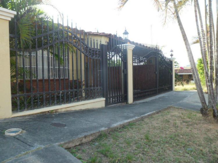 Home in Metric Way