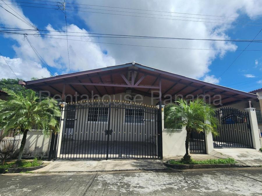 Foto Casa en Venta en Ciudad de Panamá, Panamá - U$D 252.000 - CAV83031 - BienesOnLine