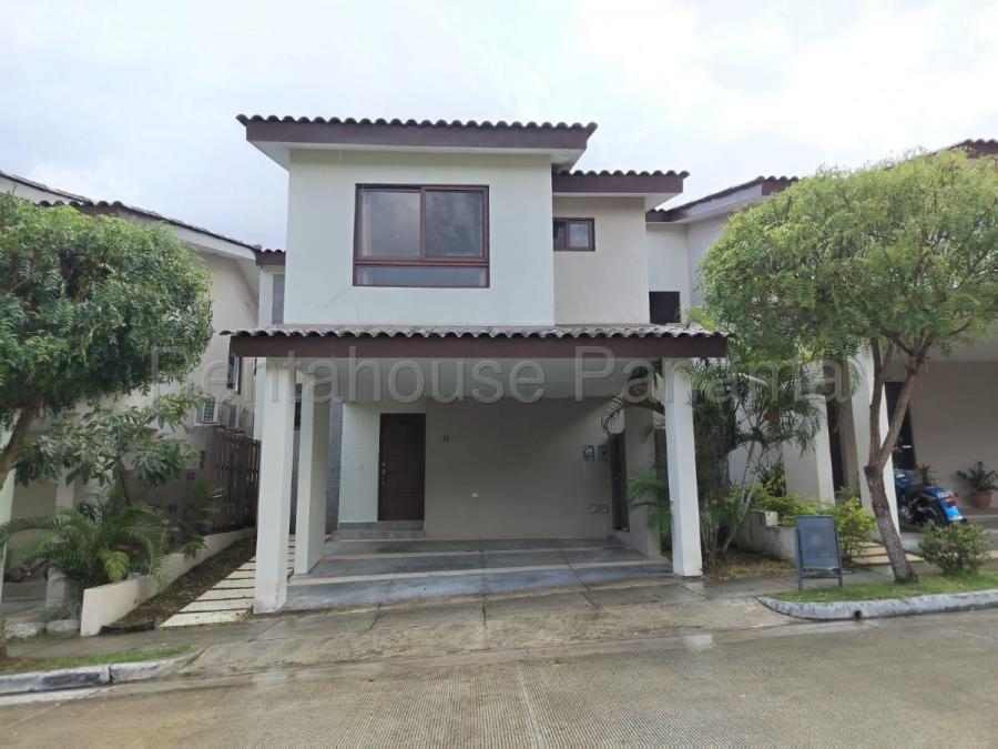 Foto Casa en Venta en Ciudad de Panamá, Panamá - U$D 328.000 - CAV83307 - BienesOnLine