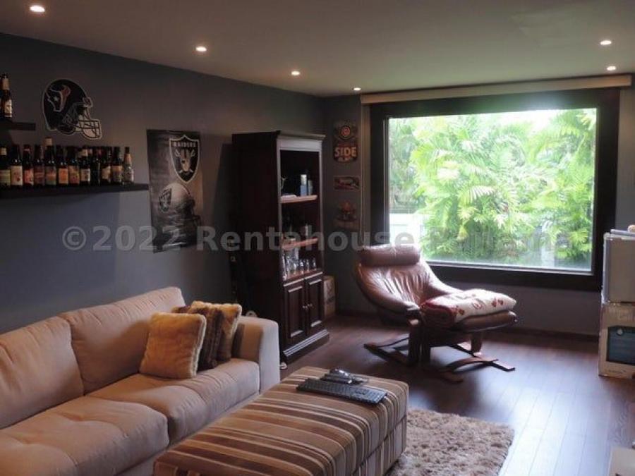 Foto Casa en Venta en Brisas del Golf, San Miguelito, Panam - U$D 575.000 - CAV67853 - BienesOnLine