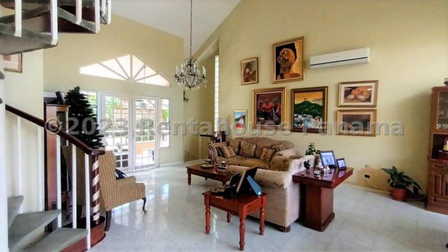 Foto Casa en Venta en Brisas del Golf, San Miguelito, Panam - U$D 370.000 - CAV68243 - BienesOnLine