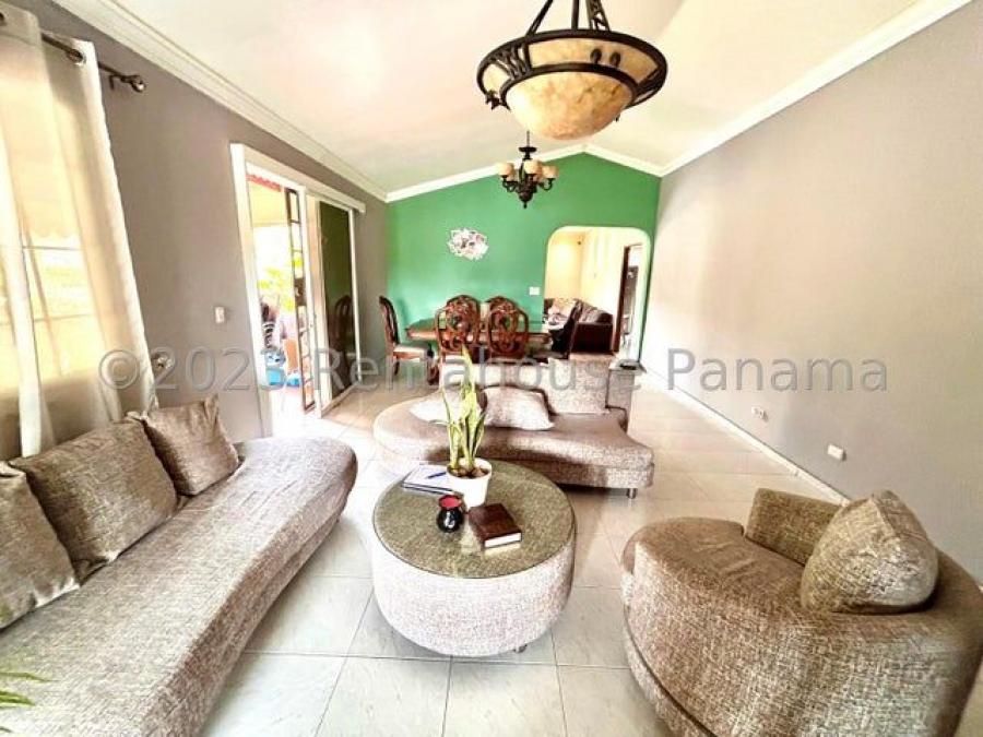 Foto Casa en Venta en Brisas del Golf, San Miguelito, Panam - U$D 210.000 - CAV68240 - BienesOnLine