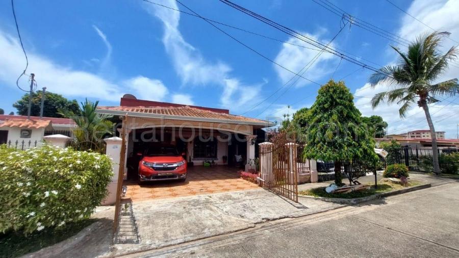 Foto Casa en Venta en Ciudad de Panamá, Panamá - U$D 240.000 - CAV82958 - BienesOnLine