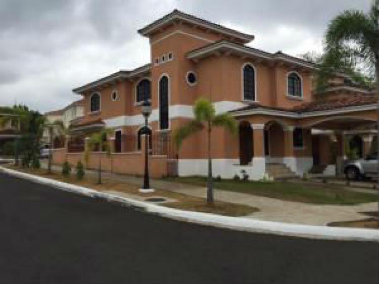 Foto Casa en Venta en Ancn, Panam - U$D 800.000 - CAV9249 - BienesOnLine