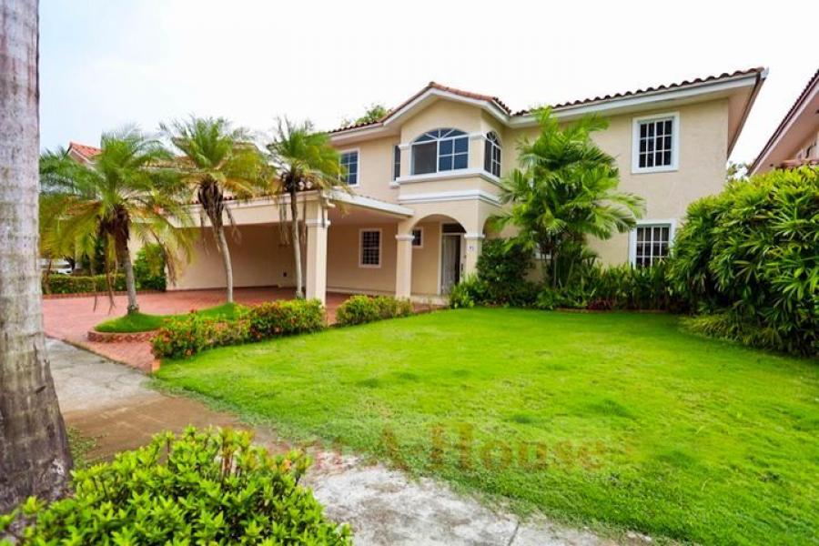 Foto Casa en Venta en costa del este, Ciudad de Panam, Panam - U$D 825.000 - CAV38963 - BienesOnLine