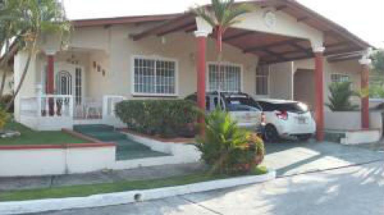 Foto Casa en Venta en San Miguelito, Panam - U$D 275.000 - CAV8696 - BienesOnLine