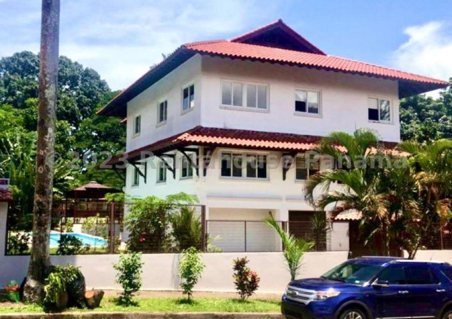 Foto Casa en Venta en ALBROOK, Panamá - U$D 800.000 - CAV60392 - BienesOnLine
