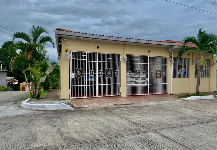 Foto Casa en Venta en BRISAS DEL GOLF, Panam - U$D 225.000 - CAV54199 - BienesOnLine