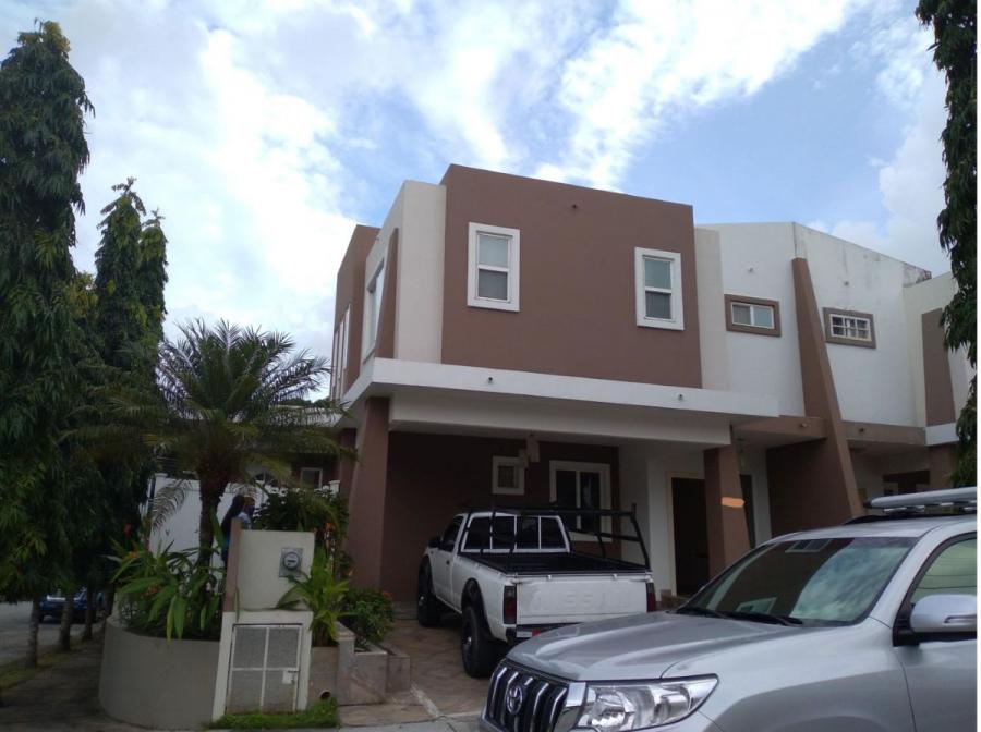 Foto Casa en Venta en BRISAS DEL GOLF, Panam - U$D 260.000 - CAV48154 - BienesOnLine