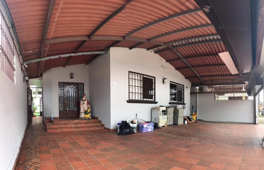 Foto Casa en Venta en BRISAS DEL GOLF, Panam - U$D 280.000 - CAV61282 - BienesOnLine