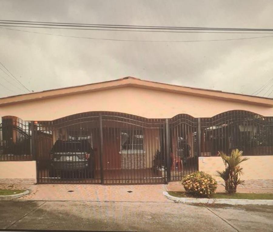 Foto Casa en Venta en BRISAS DEL GOLF, Panam - U$D 265.000 - CAV57714 - BienesOnLine