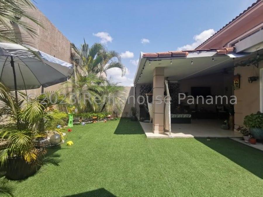 Foto Casa en Venta en BRISAS DEL GOLF, Panam - U$D 269.500 - CAV65418 - BienesOnLine