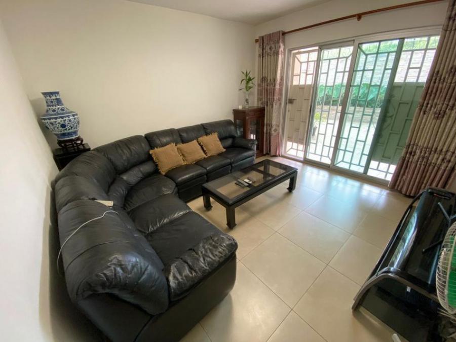 Home in Metric Way