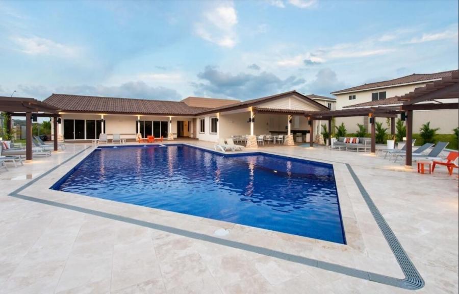 Foto Casa en Venta en PANAMA PACIFICO, Panam - U$D 395.000 - CAV53533 - BienesOnLine