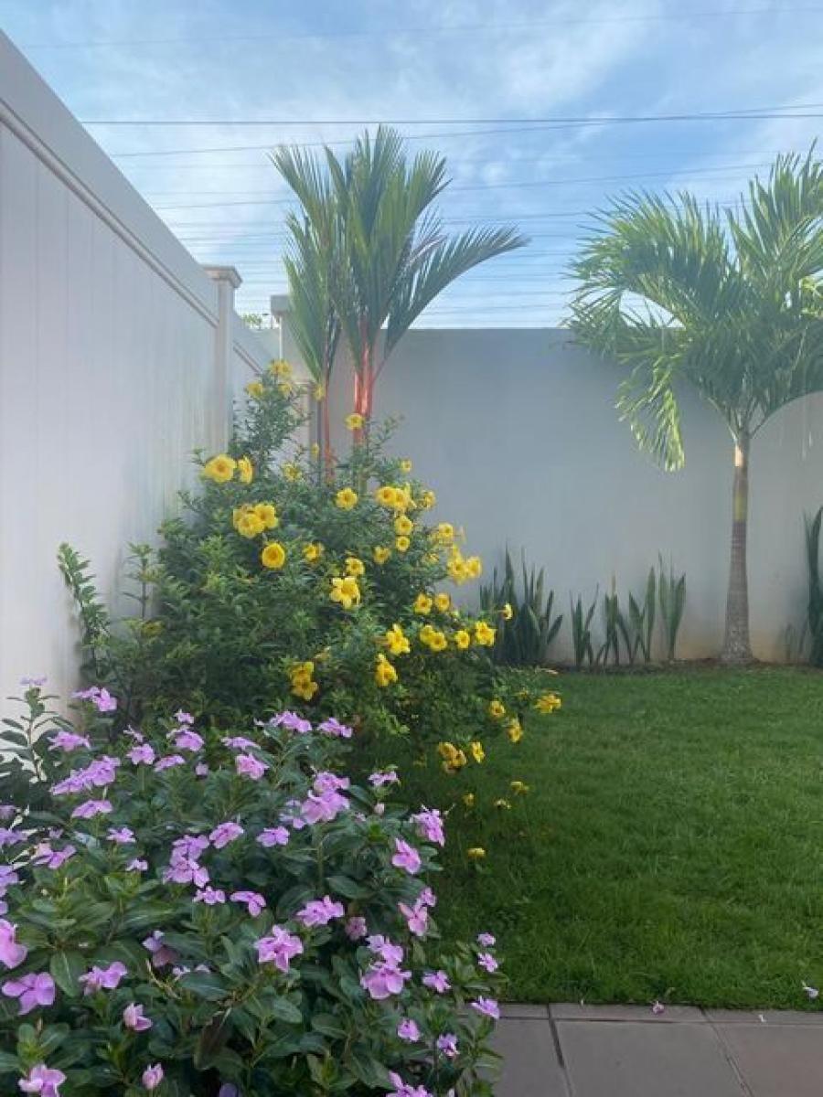 Home in Metric Way