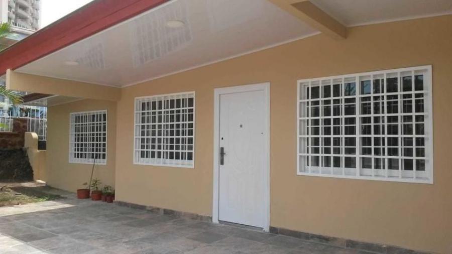 Foto Casa en Venta en PUEBLO NUEVO, Panam - U$D 430.000 - CAV33543 - BienesOnLine