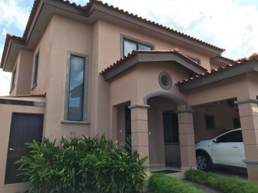 Foto Casa en Venta en VERSALLES, Panam - U$D 315.000 - CAV35621 - BienesOnLine