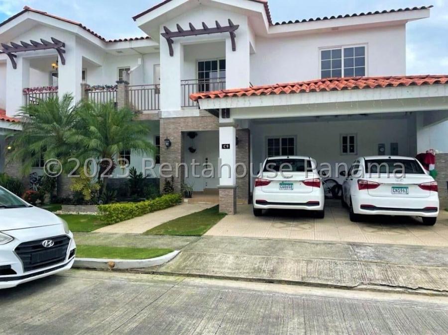 Foto Casa en Venta en VERSALLES, Panam - U$D 370.000 - CAV65423 - BienesOnLine