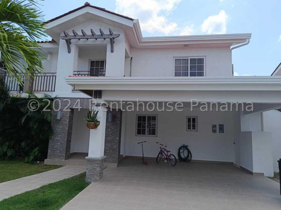 Foto Casa en Venta en VERSALLES, Panam - U$D 360.000 - CAV70190 - BienesOnLine