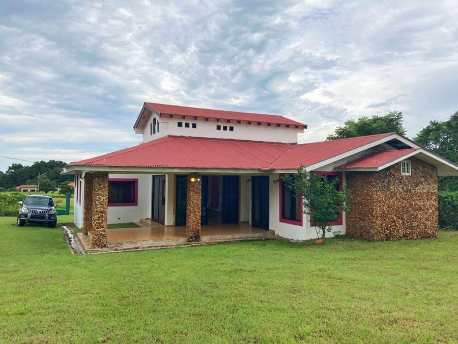 Foto Casa en Venta en EL ESPAVE, Chame, Panam - U$D 235.000 - CAV48602 - BienesOnLine