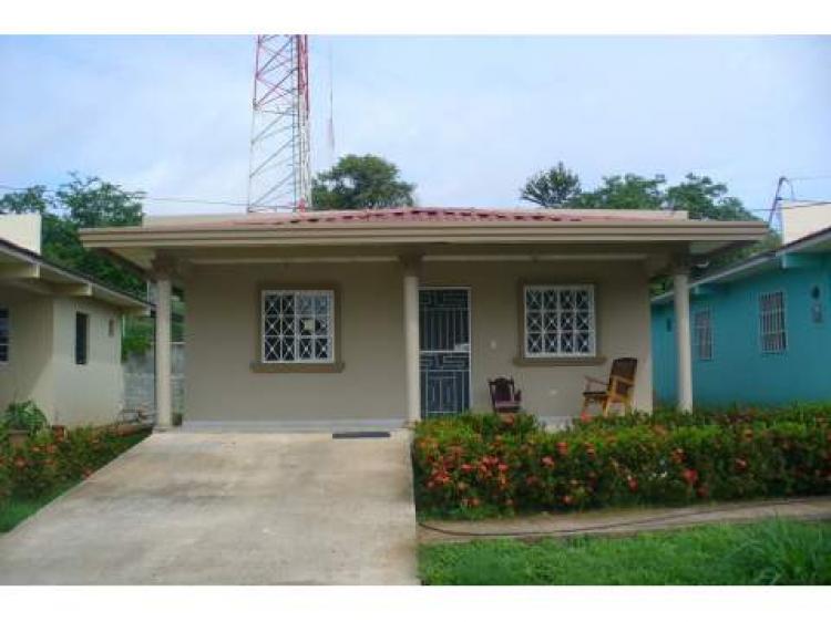 Foto Casa en Alquiler en San Juan Bautista, Chitr, Herrera - U$D 400 - CAA1533 - BienesOnLine