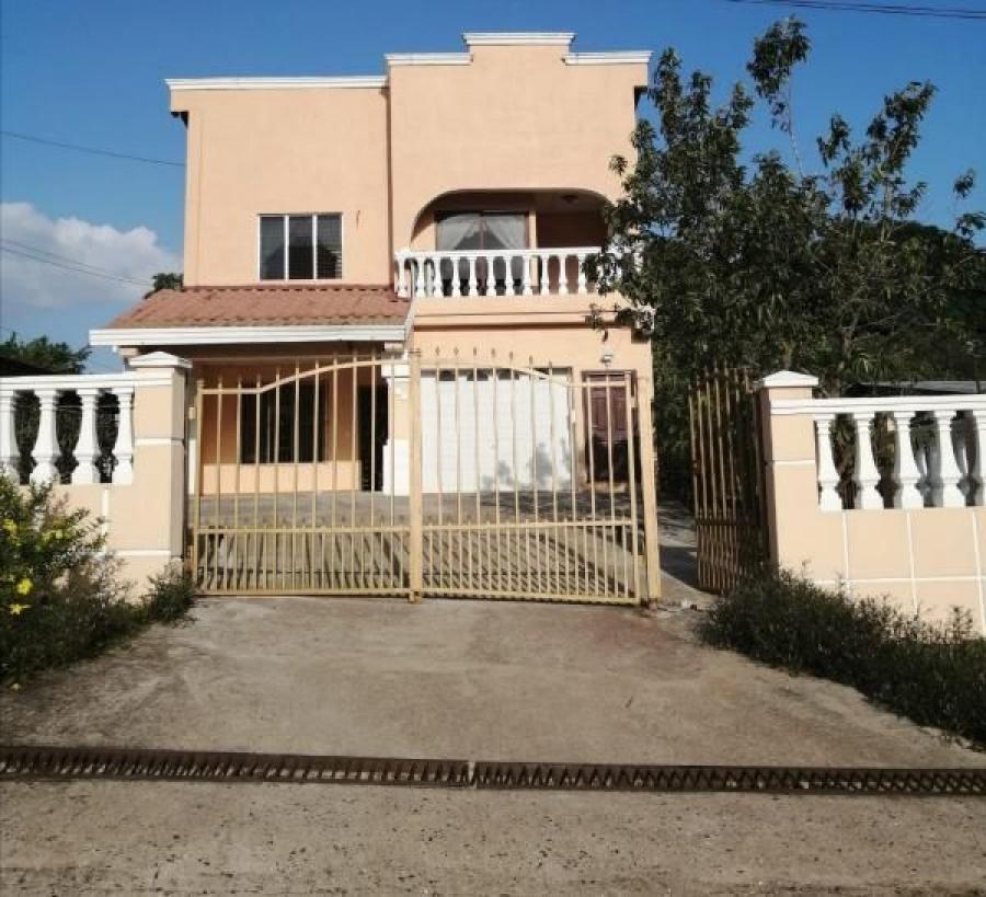Foto Casa en Venta en Las Veraneras, Santiago, Veraguas - U$D 230.000 - CAV2207 - BienesOnLine