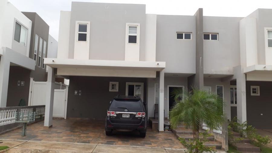 Foto Casa en Venta en Brisas del Golf, Ciudad de Panam, Panam - U$D 325.000 - CAV27112 - BienesOnLine
