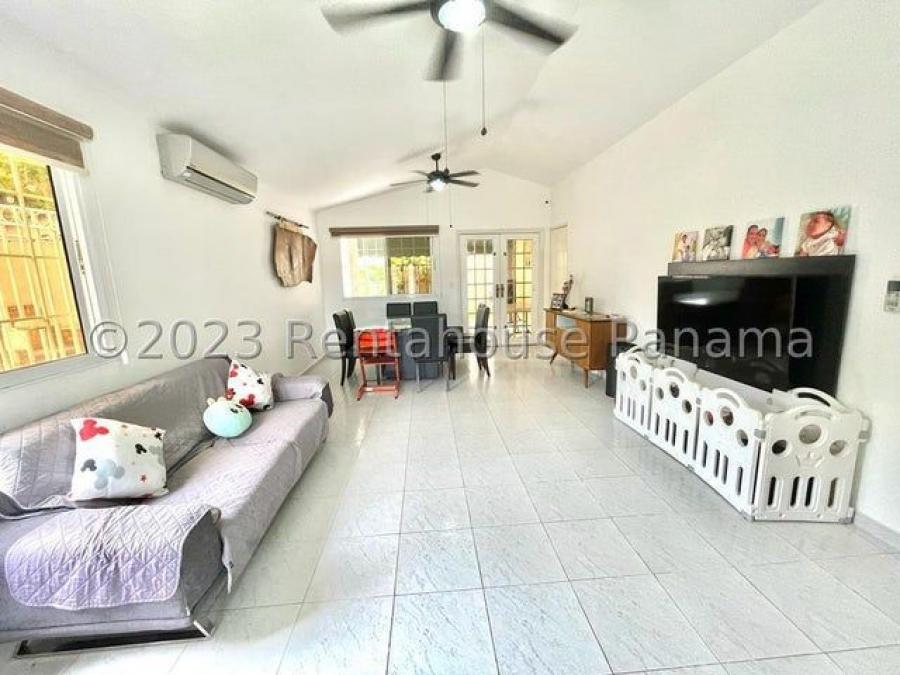 Foto Casa en Venta en Brisas del Golf, San Miguelito, Panam - U$D 225.000 - CAV65960 - BienesOnLine