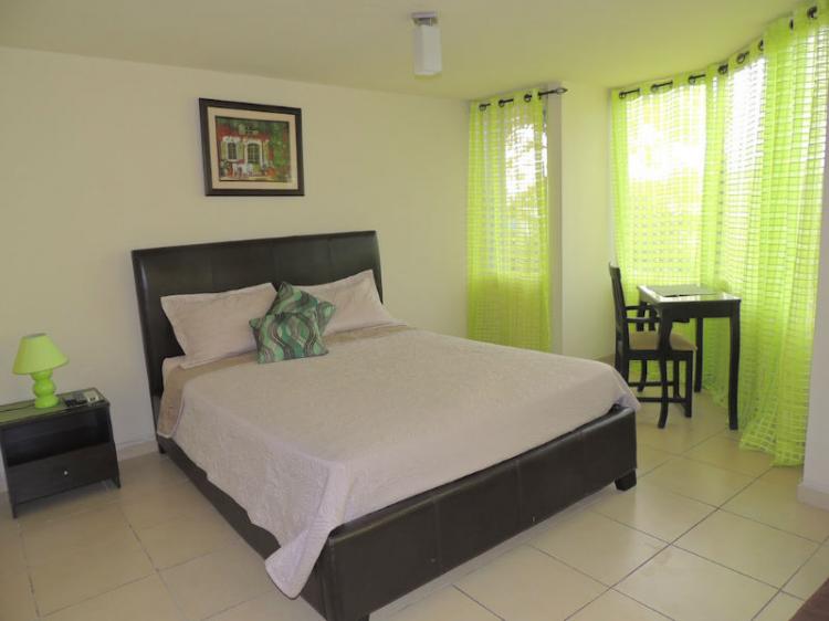 Foto Apartamento en Alquiler en Cangrejo, Bella Vista, Panam - U$D 87 - APA2611 - BienesOnLine