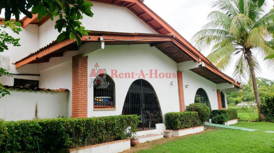 Foto Casa en Alquiler en Coronado, Chame, Cocl - U$D 1.700 - CAA53616 - BienesOnLine