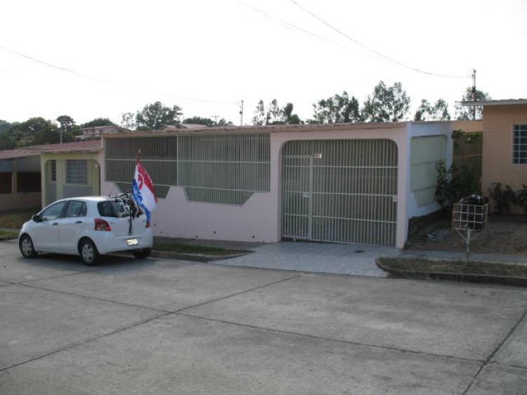 Foto Casa en Venta en Nuevo Tocumen, Tocumen, Panam - U$D 35.500 - CAV158 - BienesOnLine