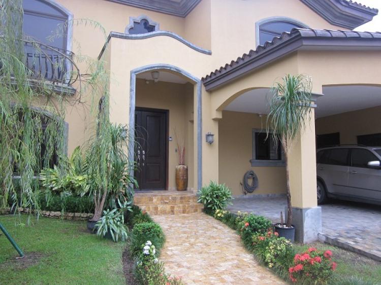 Foto Casa en Venta en Ciudad de Panam, Panam - U$D 1.200.000 - CAV2102 - BienesOnLine
