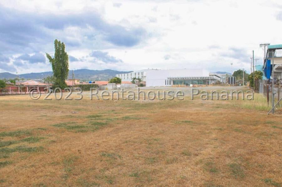 Foto Local en Alquiler en 24 DE DICIEMBRE, Panamá - U$D 15.012 - LOA63231 - BienesOnLine