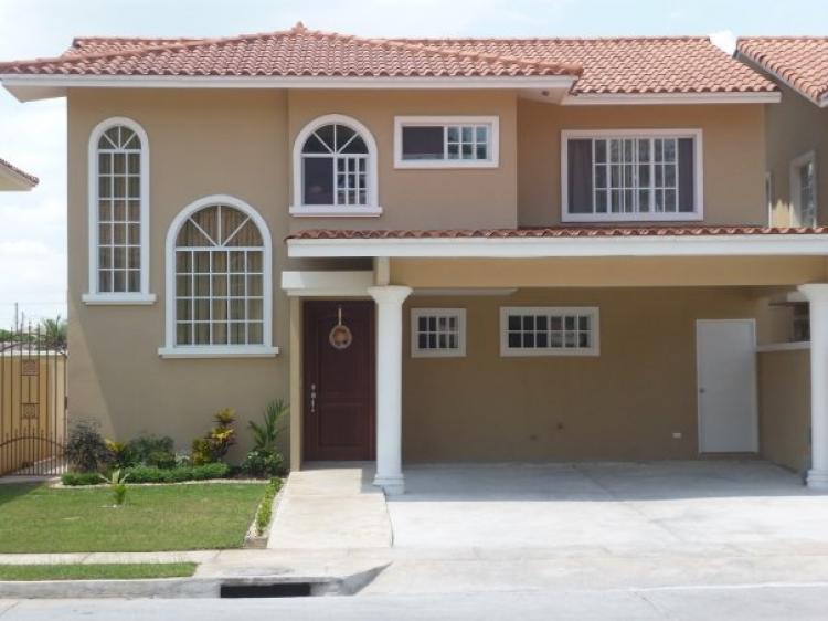 Foto Casa en Venta en Urbanizacin Castel Novo, Chanis, Ciudad de Panam, Panam - U$D 355.000 - CAV174 - BienesOnLine