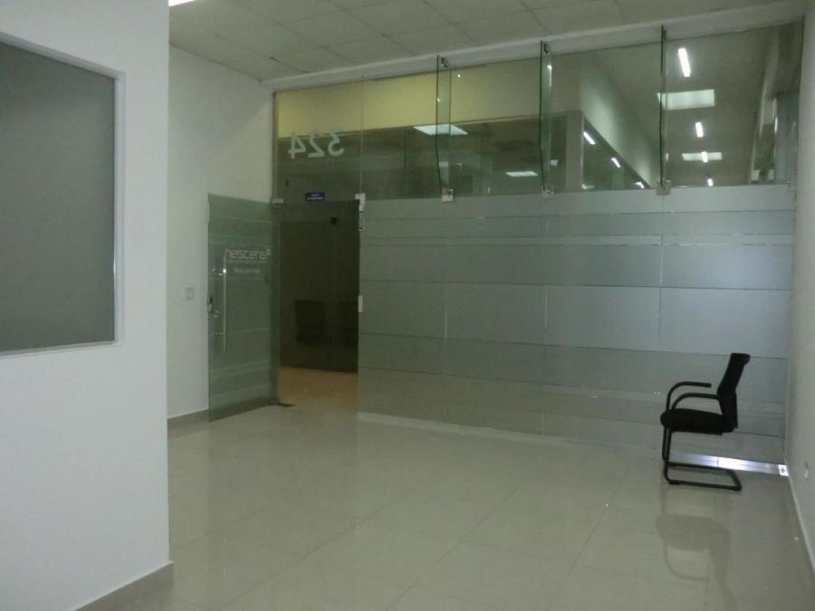 Foto Oficina en Alquiler en AV BALBOA, Panam - U$D 1.100 - OFA51055 - BienesOnLine