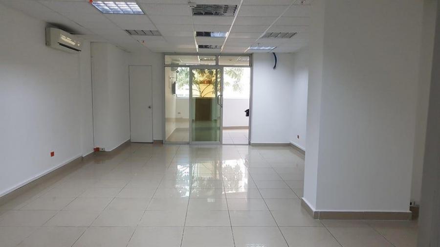 Foto Oficina en Alquiler en El Cangrejo, Ciudad de Panam, Panam - U$D 650 - OFA71703 - BienesOnLine