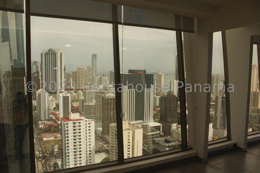 Foto Oficina en Alquiler en Obarrio, Ciudad de Panam, Panam - U$D 599 - OFA69089 - BienesOnLine