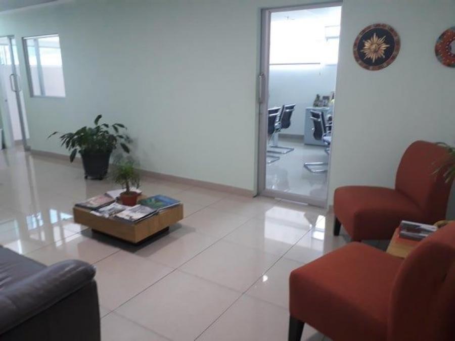 Foto Oficina en Alquiler en El Carmen, Bella Vista, Panam - U$D 1.240 - OFA64593 - BienesOnLine