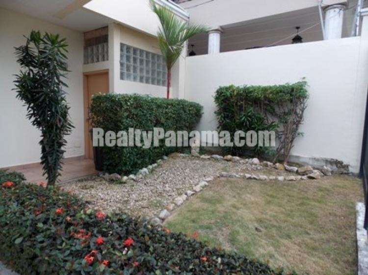 Foto Casa en Venta en LOS ANGELES, Betania, Panam - U$D 390.000 - CAV2608 - BienesOnLine