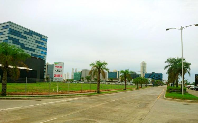 Home in Metric Way