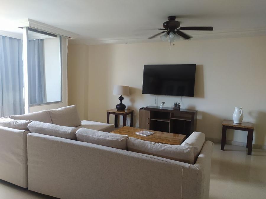 Foto Apartamento en Venta en El Cangrejo, Bella Vista, Panam - U$D 175.000 - APV70685 - BienesOnLine