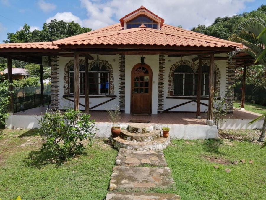 Foto Casa en Venta en Chigore, Chigore, Coclé - U$D 150.000 - CAV66307 - BienesOnLine