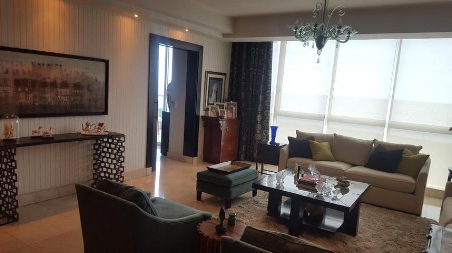 Venta de Apartamento en Costa del Este H1361GRR