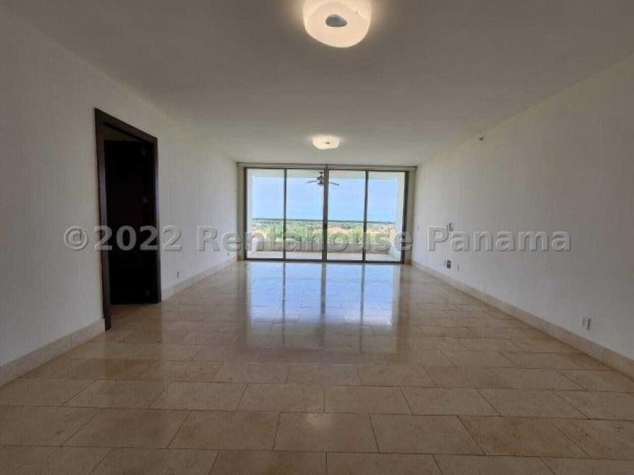 Foto Apartamento en Venta en Santa Maria, Ciudad de Panamá, Panamá - U$D 670.000 - APV84205 - BienesOnLine