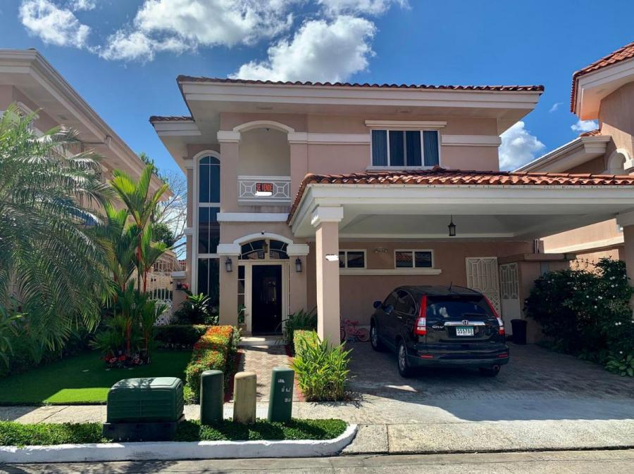 Home in Metric Way