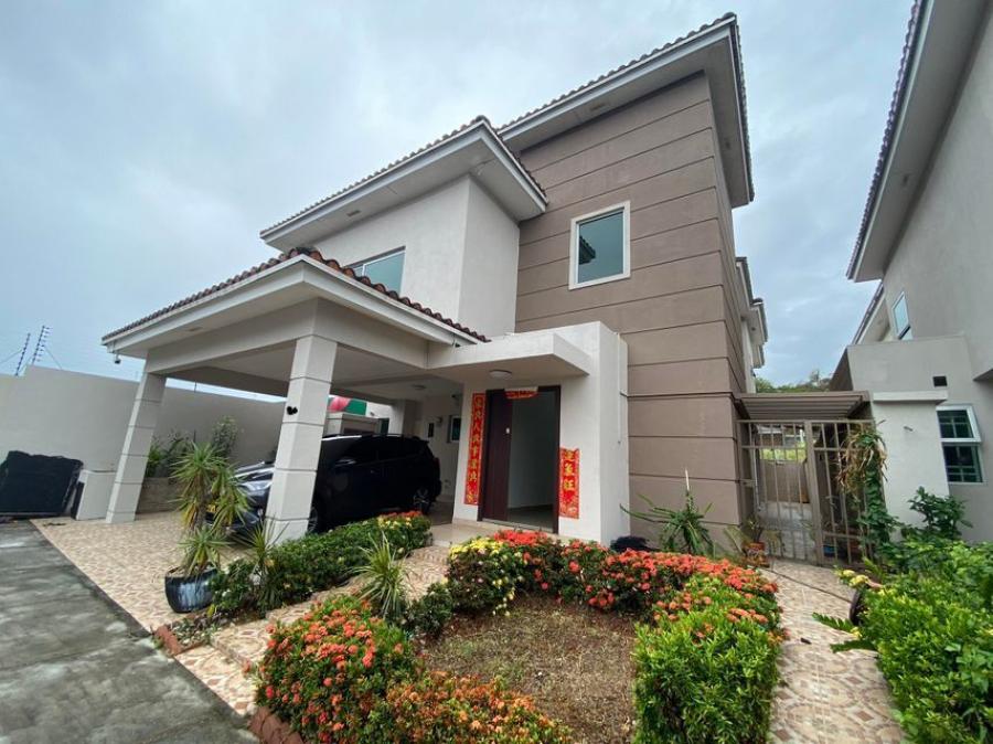Foto Casa en Venta en PH Dorado Village, Condado del Rey, Panam - U$D 630.000 - CAV48697 - BienesOnLine